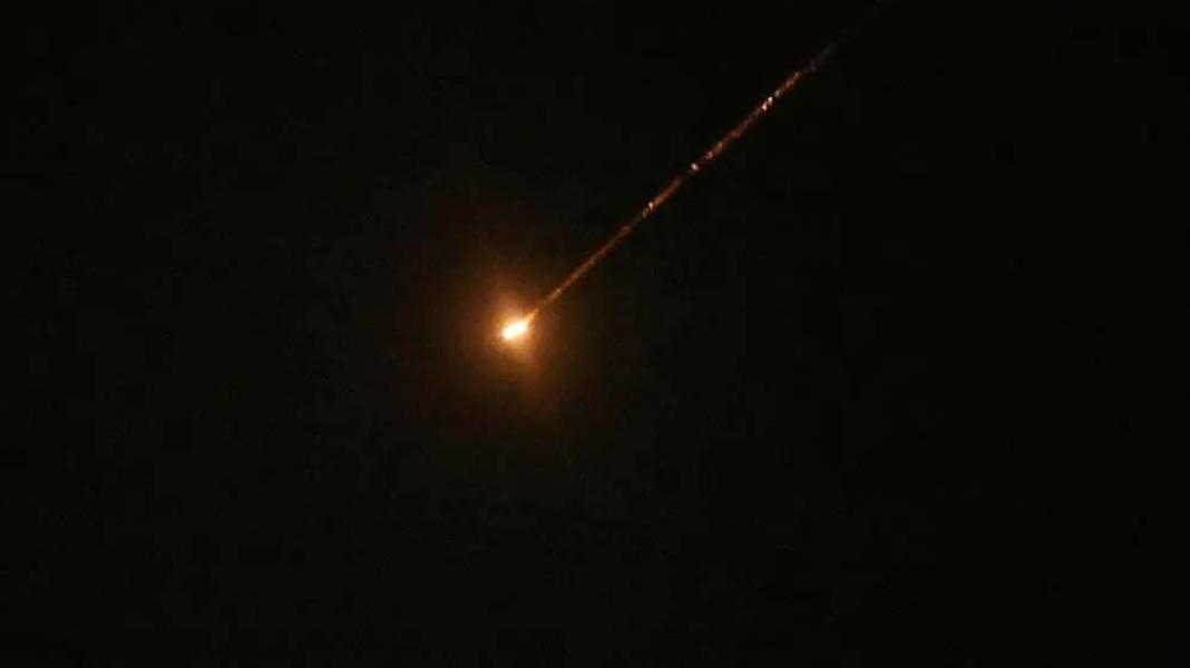 মার্কিন তেলবাহী ট্যাঙ্কারে হামলা চালাল ইরান