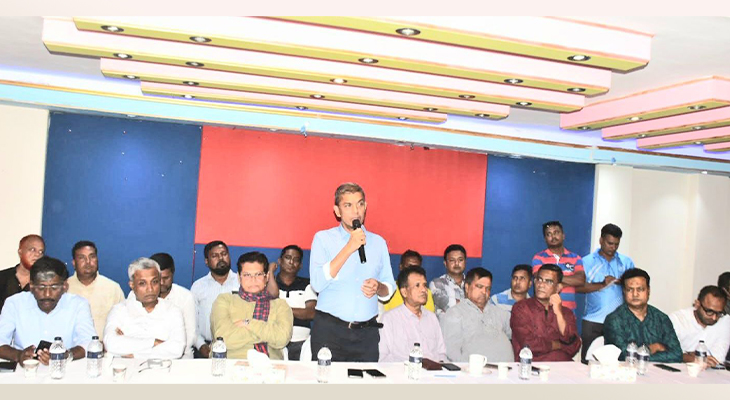 খুলনা-৫ আসনের প্রার্থী নির্ধারণ নিয়ে দুই উপজেলা নেতাদের সঙ্গে বিএনপির কেন্দ্রীয় নেতাদের সভা