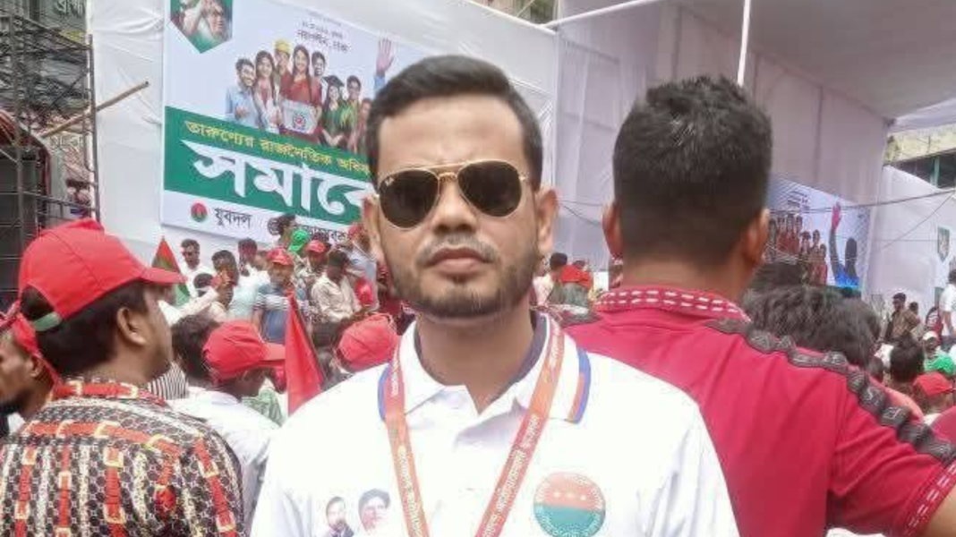 সমাবেশ সফল করায় ছাত্রদল নেতা সাখিদার মোঃ জহুরুল ইসলাম ছনিকে তারেক রহমানের ধন্যবাদ